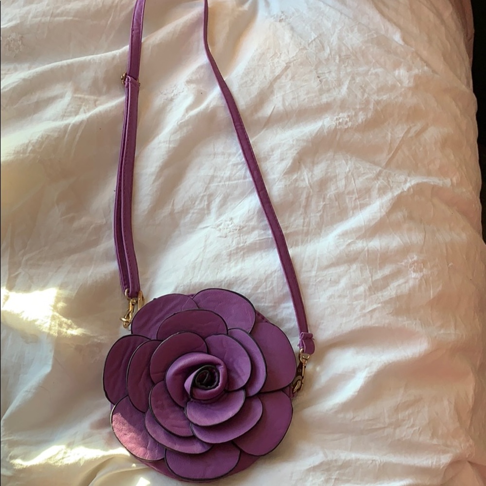 Purple flower purse